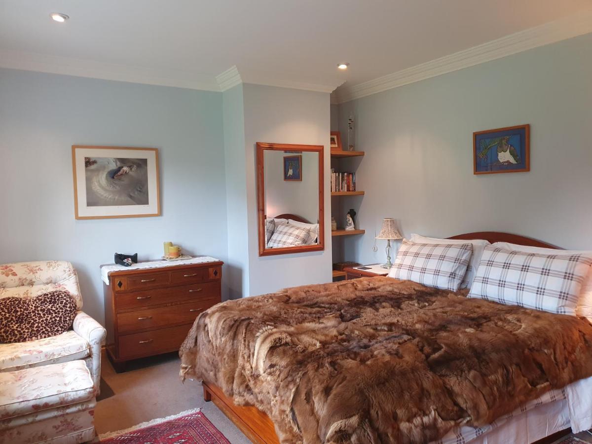 Lynster House Hotel Монахан Екстериор снимка